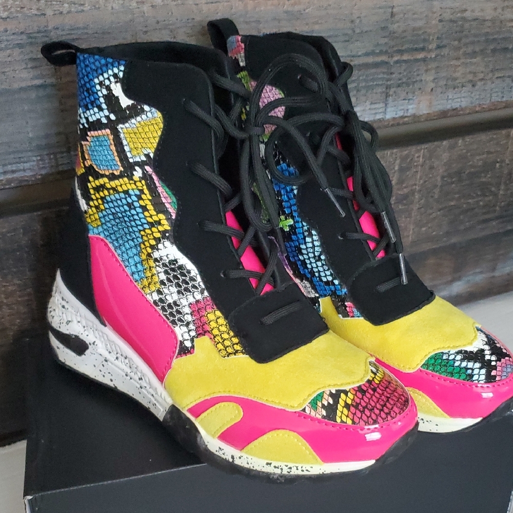 Colorful Women's Sneakers